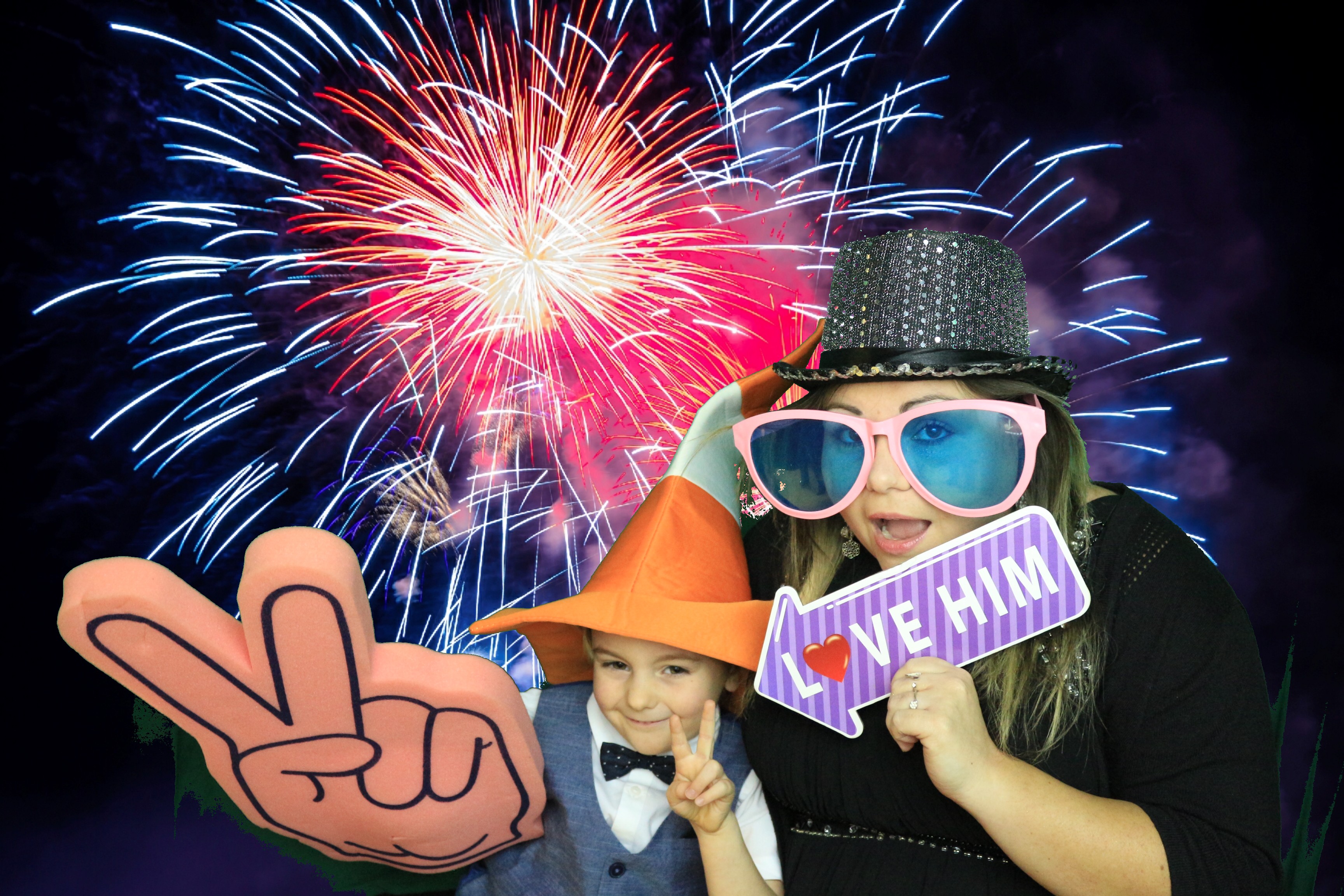 Yvette and Claire’s 40th birthday! - Images | View more photos from the event at gallery.partydelightsphotobooth.co.uk/u/PartyDelightsPhotoBooth/Yvette-and-Claire’s-40th-birthday-Images